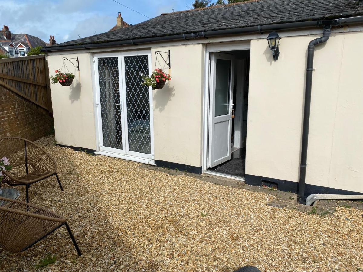 Leeward Lodge Totland Extérieur photo